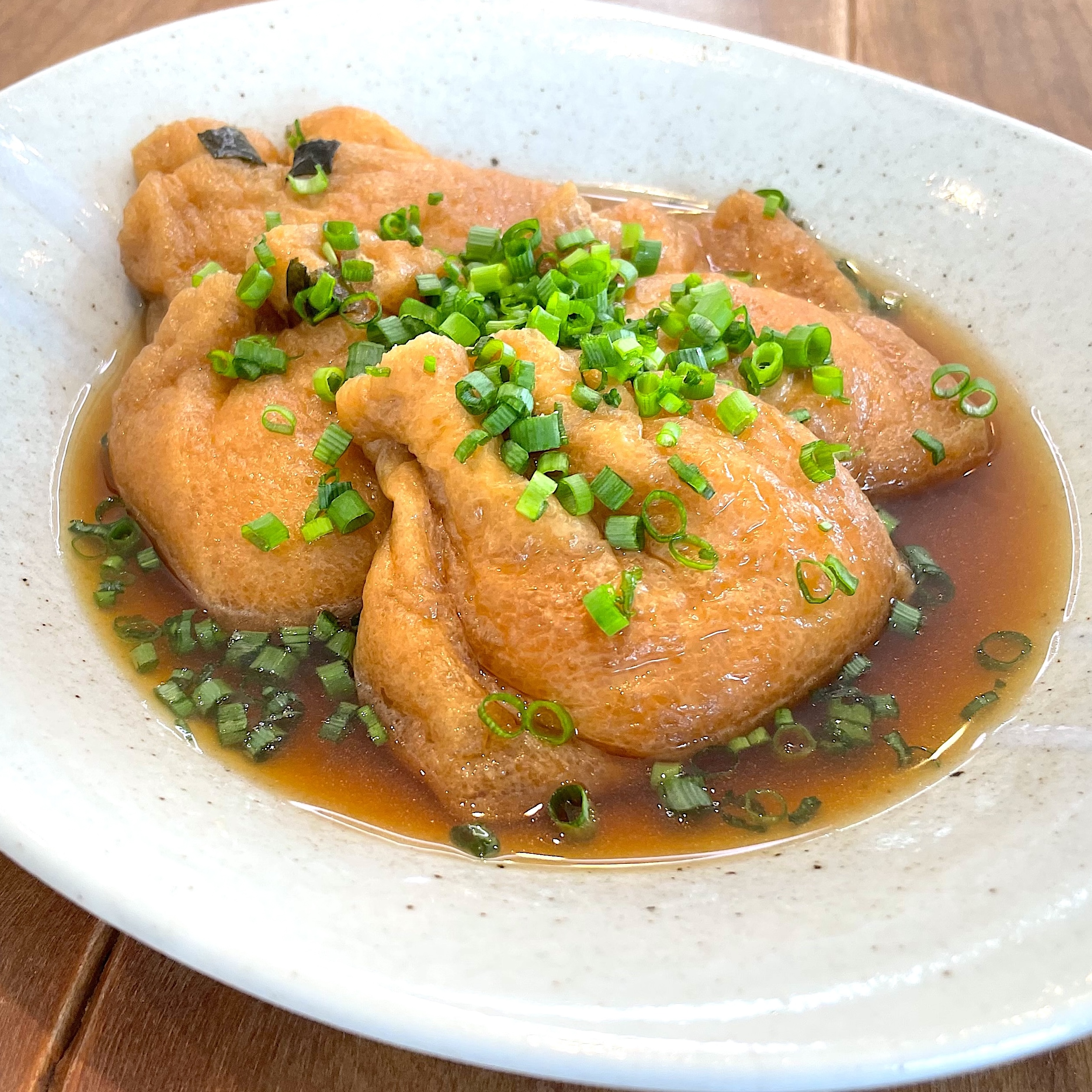 いなりもちに小ねぎをかけた完成イメージ